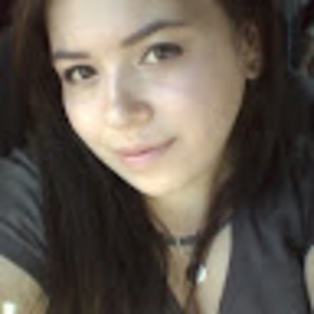 Meet your Posher, Eleni